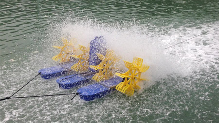 養魚池エアレーターの曝気原理